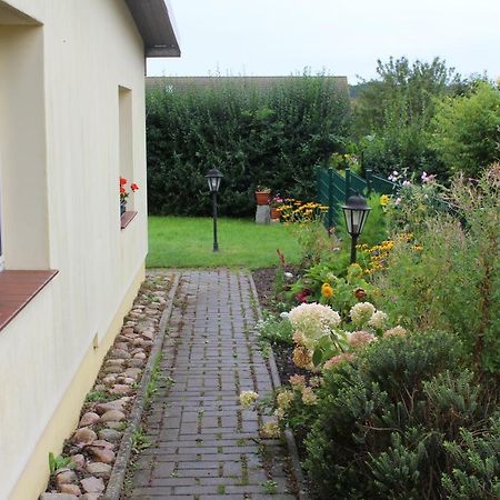 Bungalow Gross Dratow Exterior foto